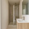 Photo 7: Oxted Ensuite 