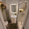 Photo 5: En-suite