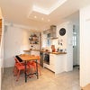Photo 3: Kitchen