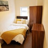 Photo 11: Room 4