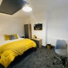Photo 12: Room 4