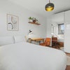 Photo 3: Room 2