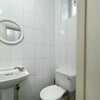Photo 5: En-Suite Bathroom