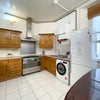 Photo 7: Kitchen