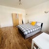 Photo 2: Room 1