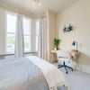 Photo 13: Room 1
