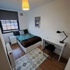 Photo 2: Ensuite