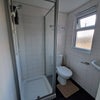 Photo 7: Bathroom x2