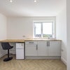 Photo 7: Kitchenette