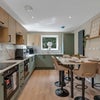 Photo 6: Kitchen