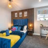 Photo 3: Room Layout