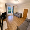 Photo 6: Communal lounge 📺