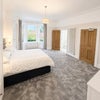 Photo 3: Bedroom 4 🛌