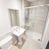 Photo 4: En-suite 🚿