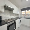 Photo 10: Kitchen