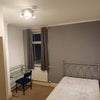 Photo 4: Room 2 - Single Room with En-suite Shower