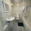 Photo 5: bathroom