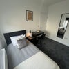 Photo 11: Room 1