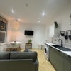 Photo 5: Kitchen living 