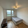 Photo 6: Room 2