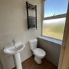 Photo 5: Ensuite