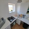 Photo 5: Kitchen