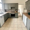Photo 4: Kitchen