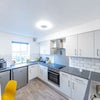 Photo 3: Kitchen 