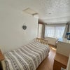 Photo 2: Single room