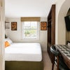 Photo 9: Room 4