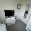 Photo 7: Single bedroom