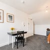 Photo 8: Studio 6 En Suite