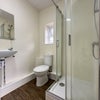 Photo 5: Double en-suite (shower room)