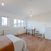 Photo 4: Double En Suite Room £950 pcm, not suitable for couples