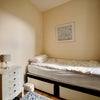 Photo 2: Single bedroom