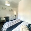 Photo 4: Room 4: All bills included in the monthly price :)