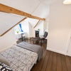Photo 2: Room 5