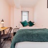 Photo 11: Room 2
