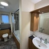 Photo 9: Main bathroom
