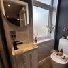 Photo 3: En-Suite