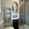 Photo 8: Modern en-suite