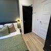 Photo 8: Room 1