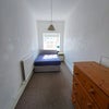 Photo 6: Room 4