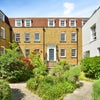 Photo 2: Courtyard garden