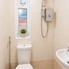 Photo 9: Bathroom / toilet / shower