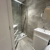 Photo 3: Ensuite