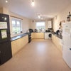 Photo 6: Kitchen