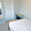 Photo 4: Bedroom
