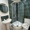 Photo 6: Room 5 En-suite