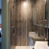 Photo 7: Room 3 ensuite